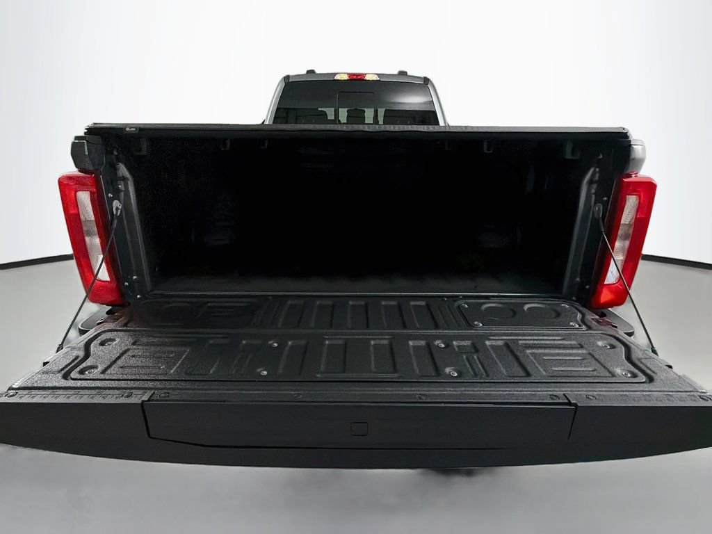 Used 2025 Ford F250 XLT w/ FX4 Off-Road Package AWD/4WD image 23