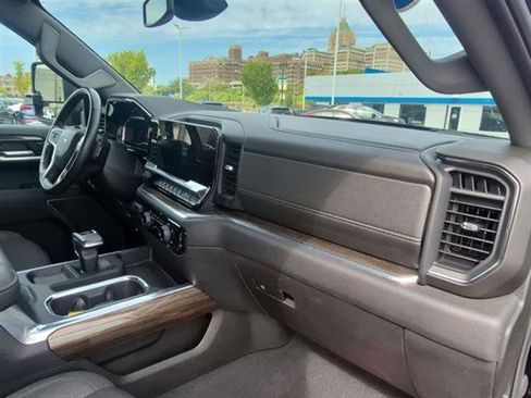 Used 2022 Chevrolet Silverado 1500 RST image 38