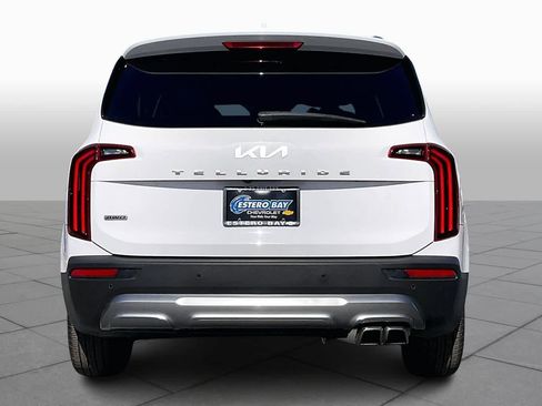 Used 2022 Kia Telluride SX image 5