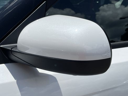 New 2025 Kia Soul LX w/ LX Technology Package image 25