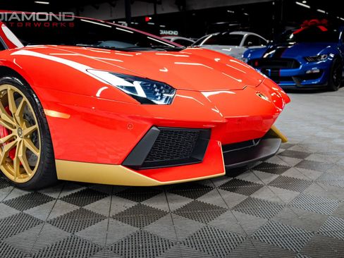 Used 2017 Lamborghini Aventador LP 700-4 image 62