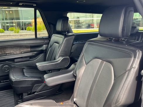 Used 2021 Ford Expedition Max Limited AWD/4WD image 13