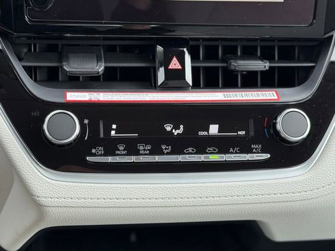 Certified 2026 Toyota Corolla Cross L image 15