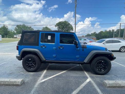 Used 2016 Jeep Wrangler Unlimited Sport AWD/4WD image 5