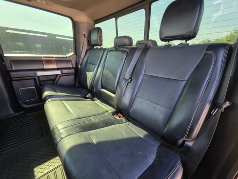 Used 2015 Ford F150 Lariat AWD/4WD image 10