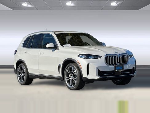 New 2026 BMW X5 xDrive40i image 6