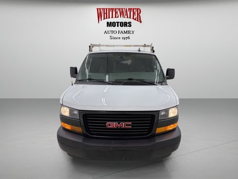 Used 2023 GMC Savana 2500 w/ Driver Convenience Package image 6