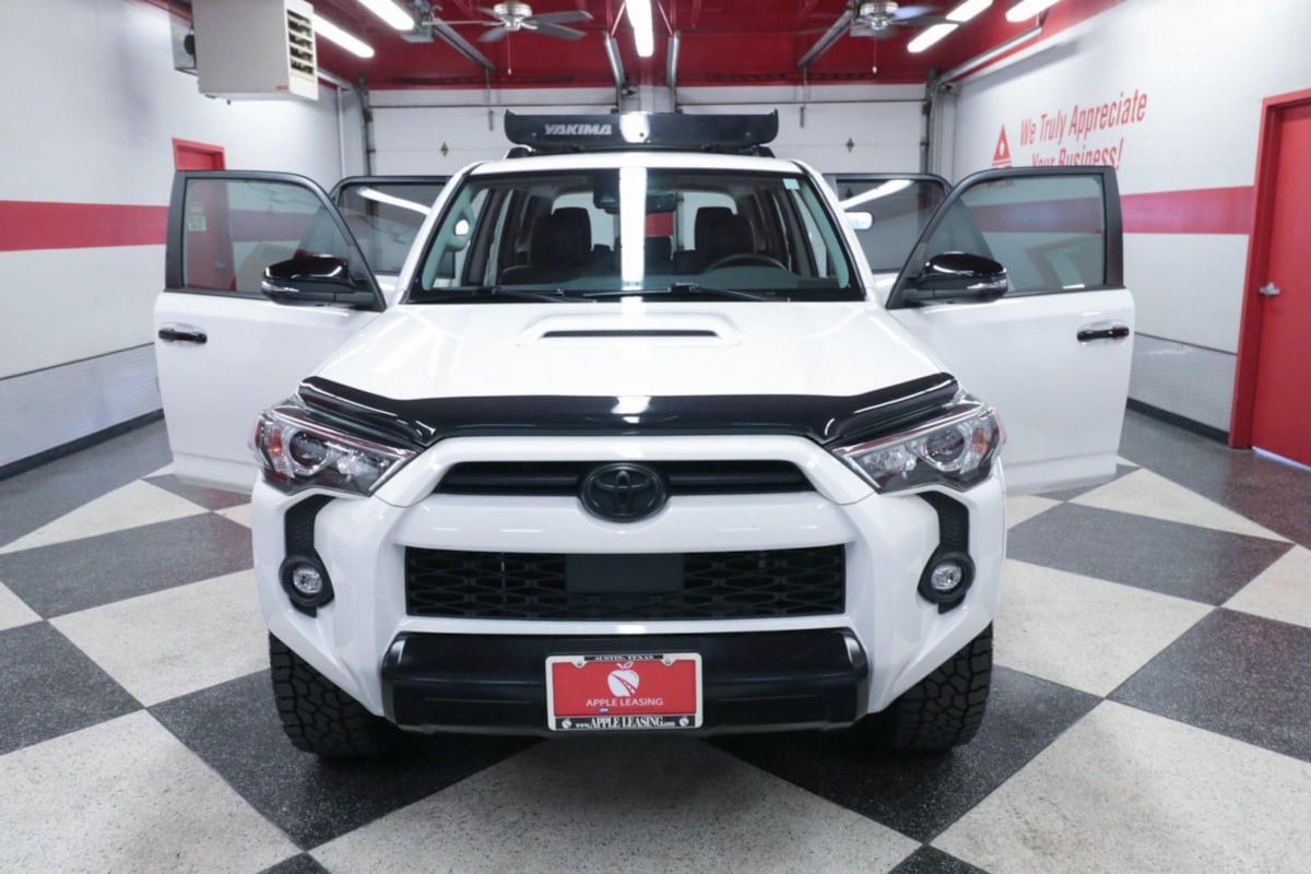 Used 2021 Toyota 4Runner Venture AWD/4WD image 29