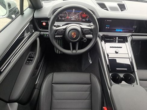 Used 2026 Porsche Panamera 4 AWD/4WD image 16
