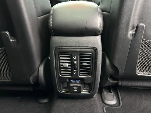 Used 2020 Jeep Grand Cherokee Limited X image 50