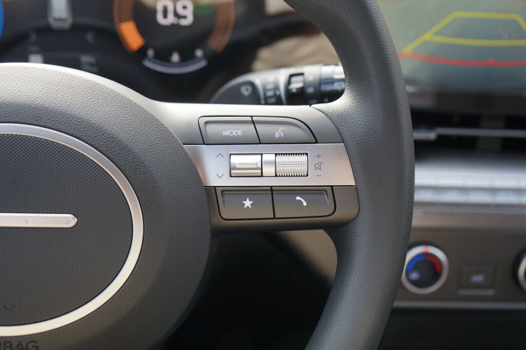 New 2027 Hyundai Kona SE AWD/4WD image 21