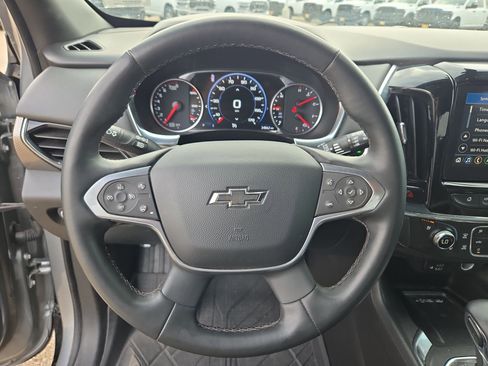 Used 2023 Chevrolet Traverse Premier w/ Redline Edition image 20