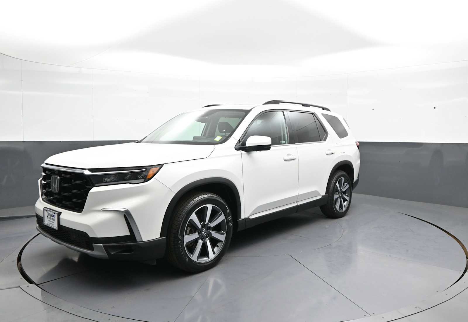 Certified 2023 Honda Pilot Elite image 9