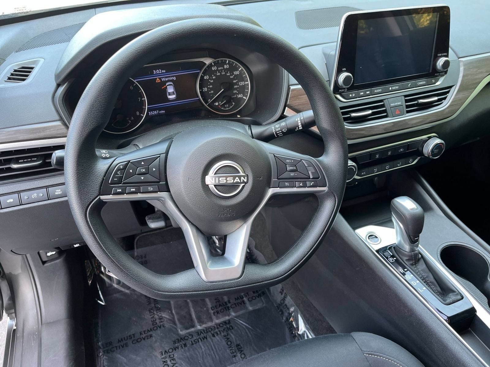 Used 2025 Nissan Altima 2.5 SV FWD image 27