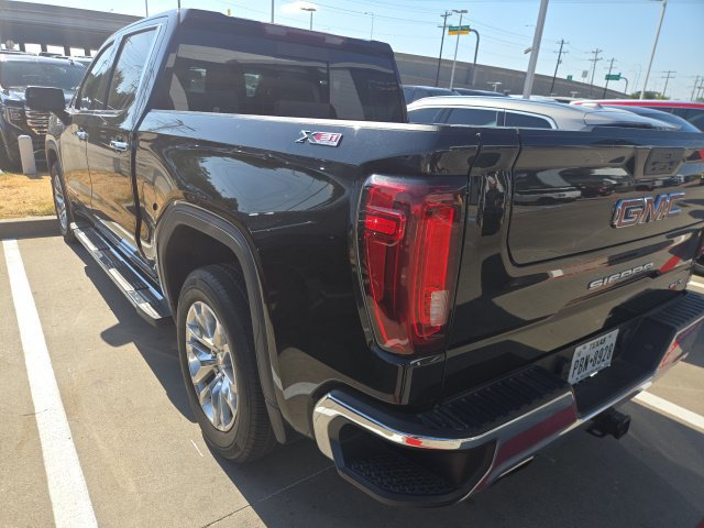 Used 2021 GMC Sierra 1500 SLT w/ SLT Premium Package AWD/4WD image 3