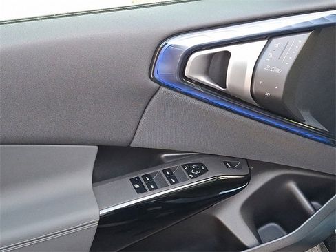 New 2026 BMW X3 xDrive30 w/ M Sport Package image 11