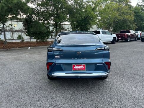 New 2025 Buick Envista Avenir image 5