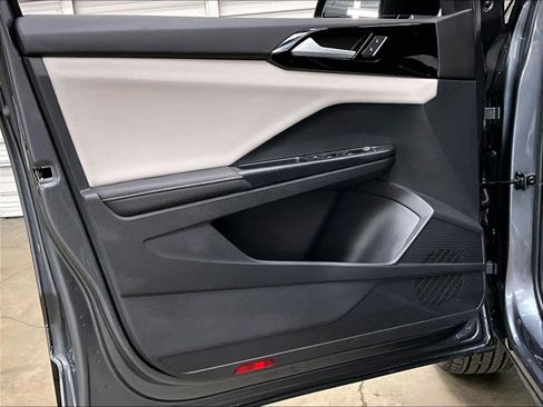 Used 2025 Volkswagen Taos S image 24