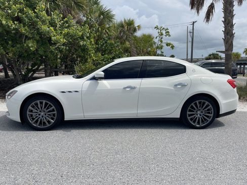 Used 2017 Maserati Ghibli RWD image 3