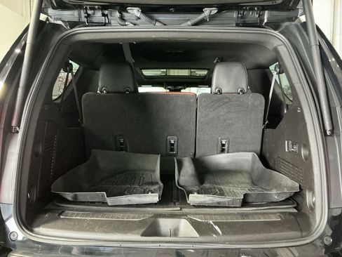 Used 2023 GMC Yukon XL Denali Ultimate w/ LPO, Floor Liner Package image 28