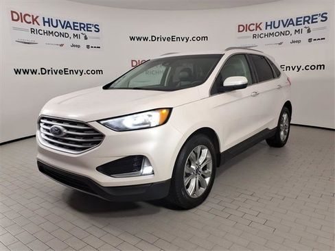 Used 2019 Ford Edge Titanium w/ Cold Weather Package image 1