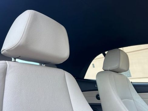 Used 2013 BMW 135is Convertible image 18