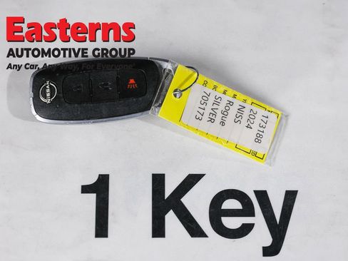 Used 2024 Nissan Rogue S AWD/4WD image 25