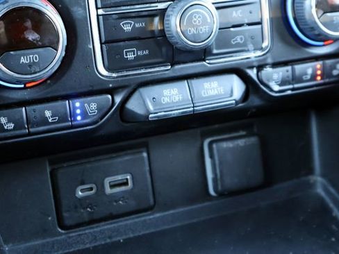 Used 2021 Chevrolet Tahoe High Country image 7