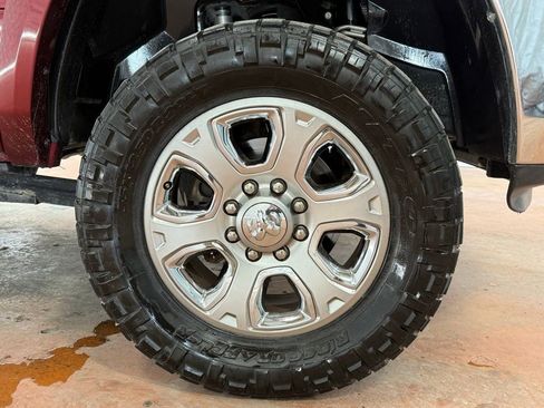 Used 2018 RAM 2500 Laramie w/ Off Road Package image 10