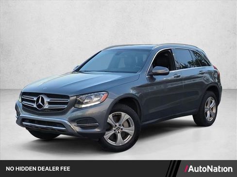 Used 2018 Mercedes-Benz GLC 300 image 1