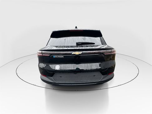 New 2026 Chevrolet Equinox EV LT image 7