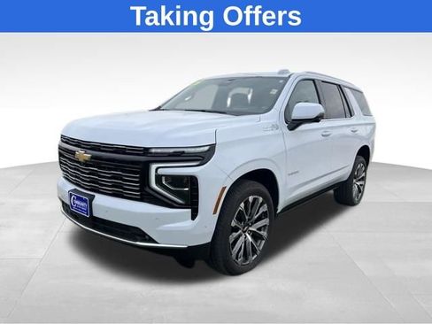 Used 2026 Chevrolet Tahoe High Country w/ Sun And Tow Package AWD/4WD image 1