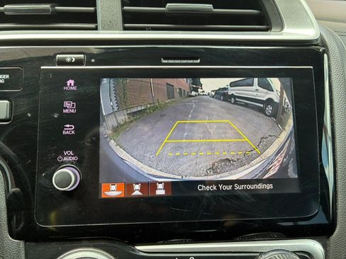 Used 2018 Honda Fit Sport image 19