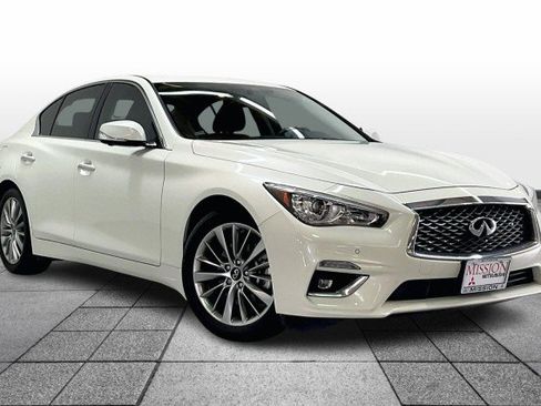 Used 2023 INFINITI Q50 Luxe w/ Cargo Package image 2