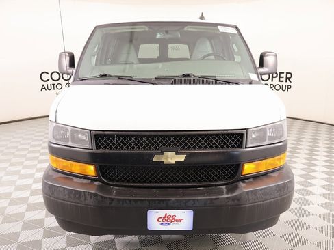 Used 2020 Chevrolet Express 3500 LS image 7