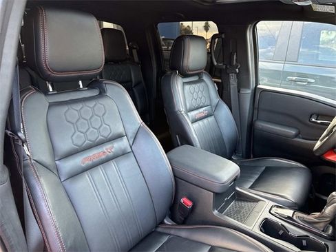 Used 2023 Nissan Frontier Pro-X w/ Pro-X Premium Package image 10