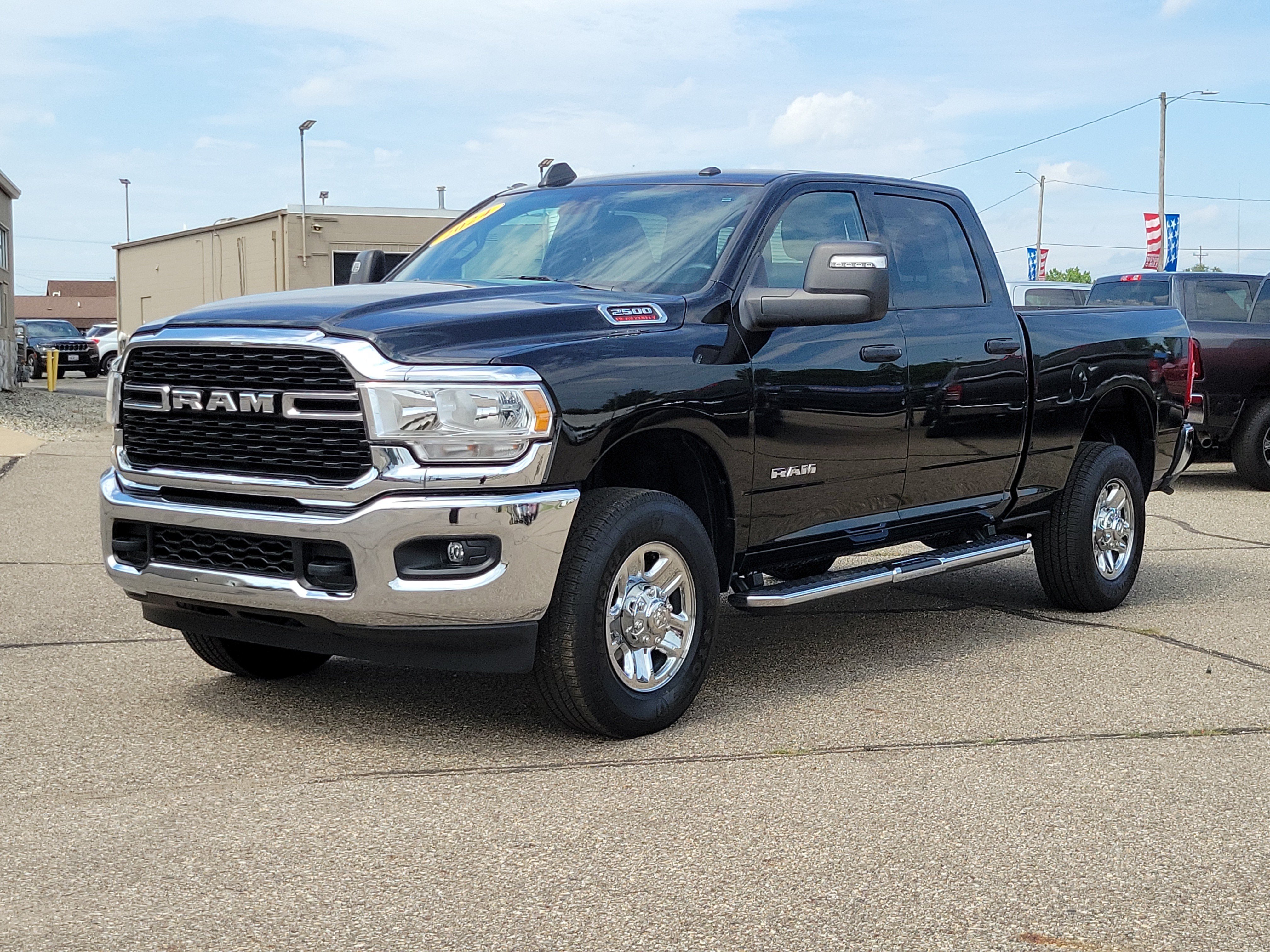 Used 2024 RAM 2500 Big Horn w/ Bed Utility Group AWD/4WD image 2