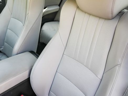 Used 2018 Honda Accord EX-L image 26