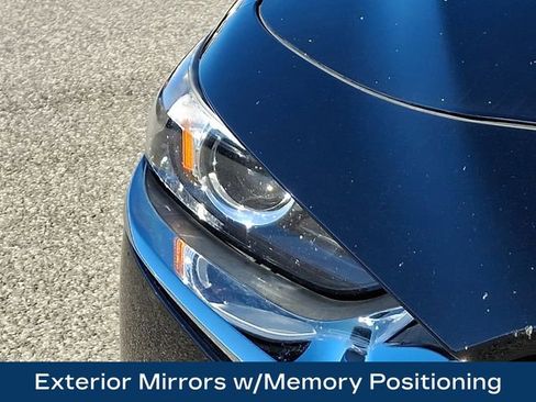 Used 2019 MAZDA MAZDA3 Sedan w/ Preferred Package image 29