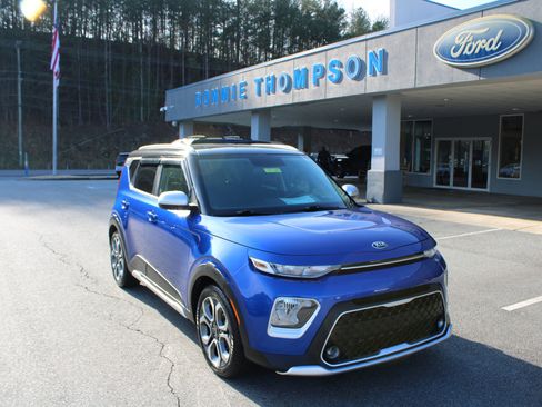 Used 2020 Kia Soul X-Line image 1