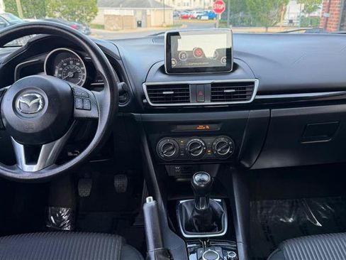Used 2016 MAZDA MAZDA3 i Sport w/ Preferred Equipment Package FWD image 22