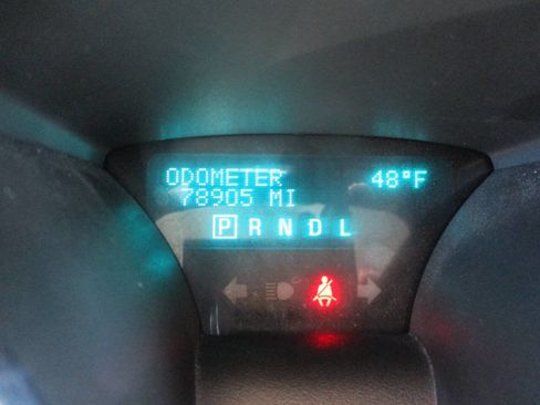 Used 2011 Chevrolet Traverse LS image 13