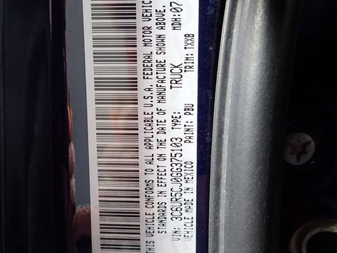 Used 2016 RAM 2500 Tradesman w/ Chrome Appearance Group image 33