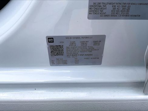 Used 2025 GMC Sierra 2500 AT4X AWD/4WD image 34