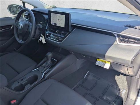 Used 2024 Toyota Corolla LE FWD image 19