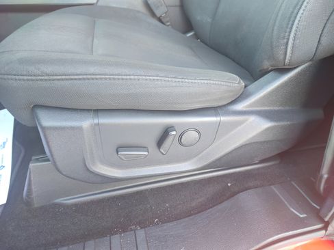 Used 2019 Ford F150 XLT w/ Equipment Group 302A Luxury image 10