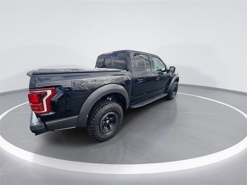 Used 2018 Ford F150 Raptor w/ Equipment Group 802A Luxury image 8