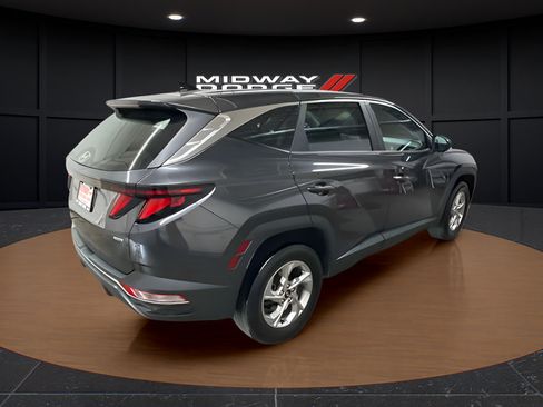 Used 2022 Hyundai Tucson SE AWD/4WD image 4