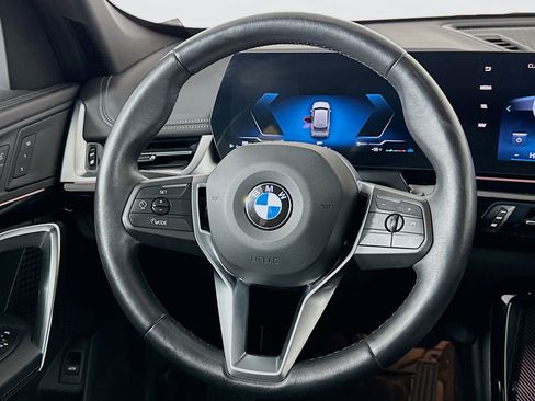 Used 2025 BMW X1 xDrive28i image 18