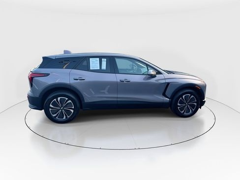 Used 2026 Chevrolet Blazer EV LT FWD image 9